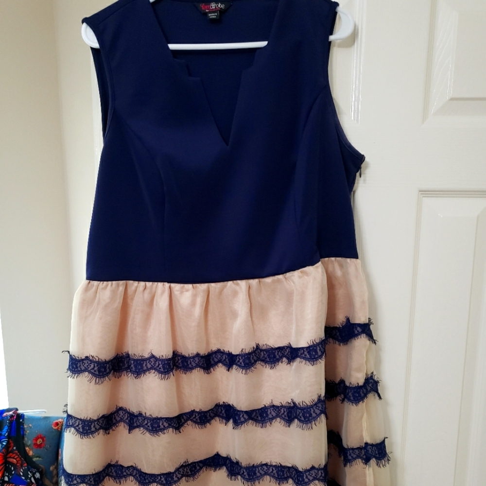 Navy & Cream Sleeveless Dress